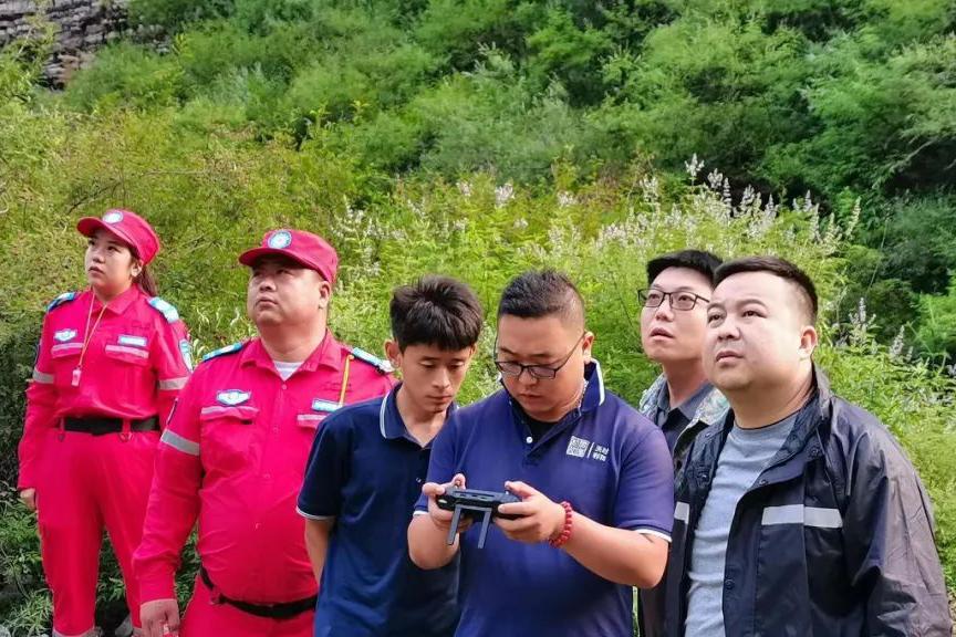 定襄山中，一場救援！天時利和無人機緊急出動！